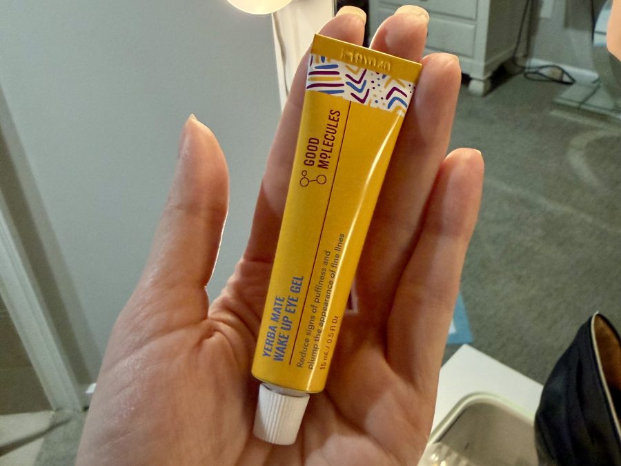 The $5.55 Eye Gel I Ordered Twice: Good Molecules Yerba Mate Wake Up Eye Gel