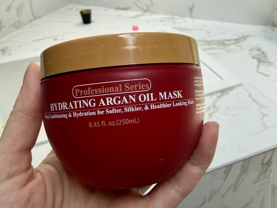 The Amazon Hair-Care Duo That Finally Stopped My Highlighted Curls From Tangling